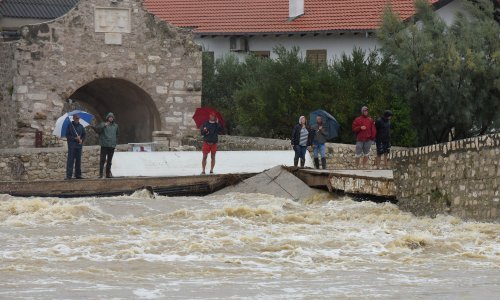 Nin izgleda kao da je prošao uragan: HGSS pozvan u pomoć