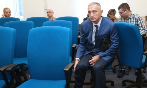 Ježić poludio na pitanje o pet milijuna kuna: Vi stvarno niste normalni!