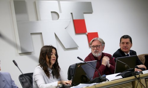 Mediji u 2017: Odbijeno preuzimanje Nove TV, nastavljeno propadanje HRT-a