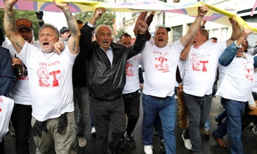 'Macron gotov si, ljenčine su na ulicama!'