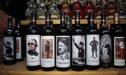 Hitlerov kolač i vino prelili čašu: Italija pred zabranom fašističkih i nacističkih simbola