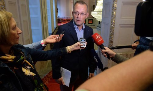 Hasanbegović se oštro otresao po Pupovcu: On je politički kamatar