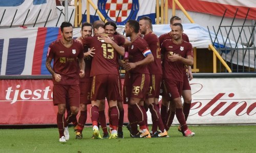 Rijeka usred Splita održala nogometnu lekciju očajno slabom Hajduku!