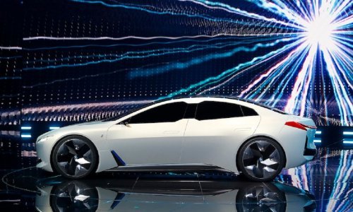 BMW priprema električni automobil sa 700 km dometa
