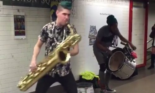 Pazite ovaj duet: Toliko rasturaju da ni sami ne mogu prestati plesati