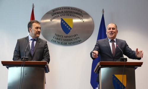 'Nema nikakve obavještajne afere, postupali smo u skladu s Ustavom'