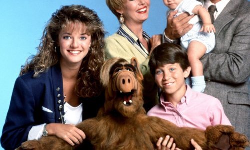 Gdje su danas i što rade glumci iz kultne serije Alf