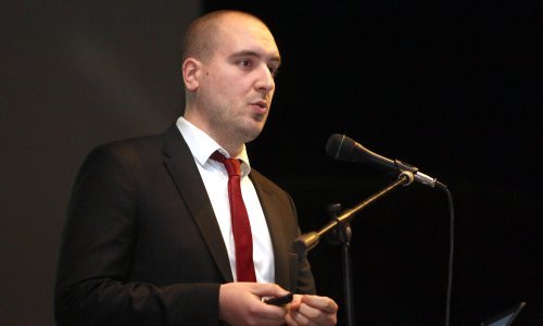 Oparin savjetnik oprao sve koji odlaze iz Hrvatske i zaradio šefovu packu