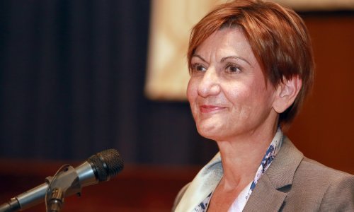 Dalić dijeli milijune u cetinskom kraju, u Splitu je čeka prosvjed