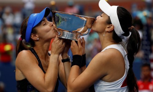 Neuništiva Martina Hingis vratila se na prvo mjesto ljestvice