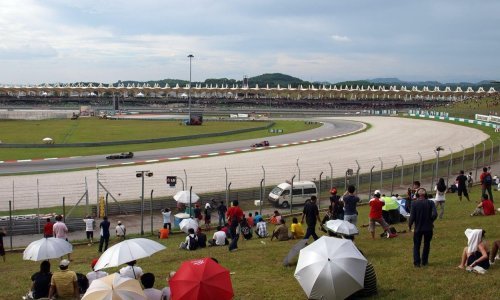 Bizarna utrka izazvala nevjericu na F1 stazi u Maleziji: Nitko nije došao do cilja!