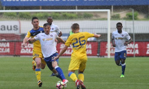 Crveni karton Nižiću zbog nesmotrenog starta na suparničkog igrača