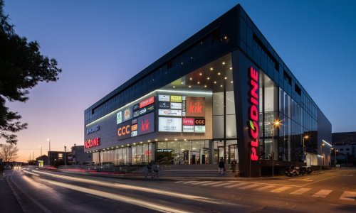 Trogir dobio novi trgovački centar i vatrogasni dom