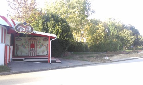 Klub na Jarunu ruši se zbog obnove rolersko-biciklističke staze