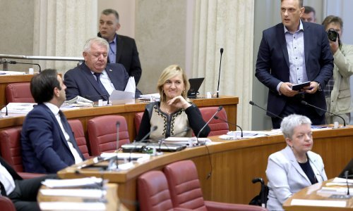 Kliman citirao pjesmu pa odbrusio Staziću: 'No pasaran'