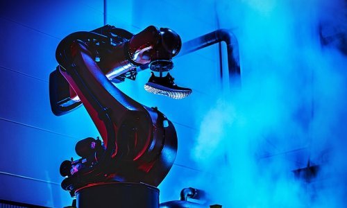 Stižu prve tenisice iz Adidasove robotske tvornice