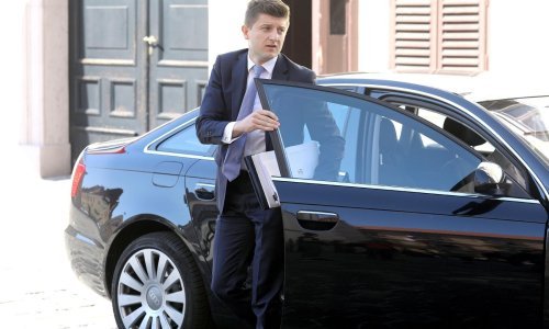 'Vlada će se u najkraćem roku očitovati o prijedlogu za opoziv Martine Dalić'