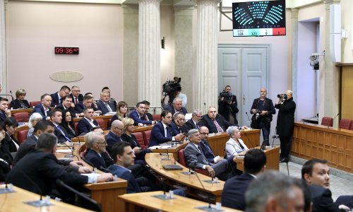 Većina hvali novi zakon o financiranju gradova, općina i županija, oporba rezervirana