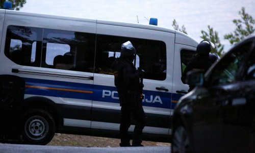 Policija istražuje napad na novinara u Splitu