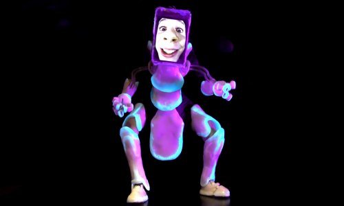 Mladi umjetnik napravio lutku koja ima vrlo živo lice