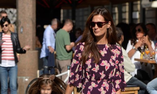 Iva Radić ex Balaban zadovoljnog osmijeha uživa u zagrljaju stare ljubavi