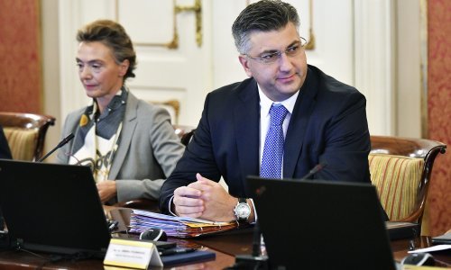 Plenković: Neću smijeniti ministricu Murganić, inicijativa oporbe je promašena