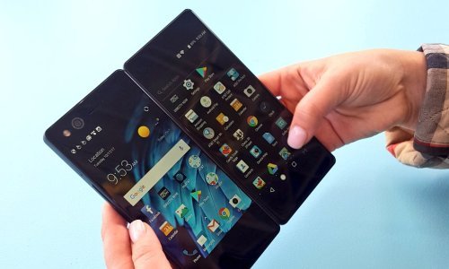 ZTE predstavio svoj preklopni smartfon, evo kako funkcionira