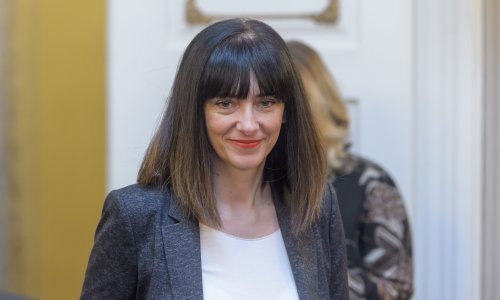 Evo zašto je ministrica Divjak ipak odustala od zaključivanja ocjena pred Božić