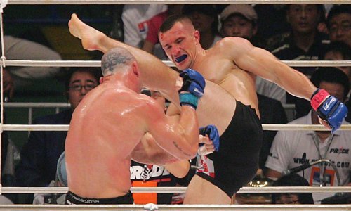 Cro Cop za samo minutu sredio vremešnog Japanca