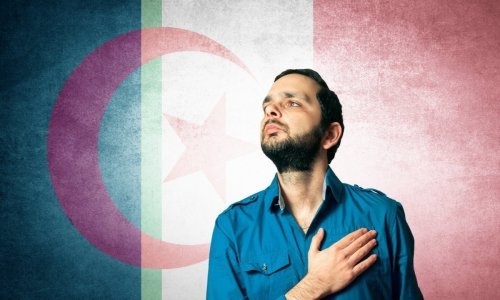 Plin, barut, krv i muk! Poslušali smo 10 najbizarnijih himni da vi ne morate