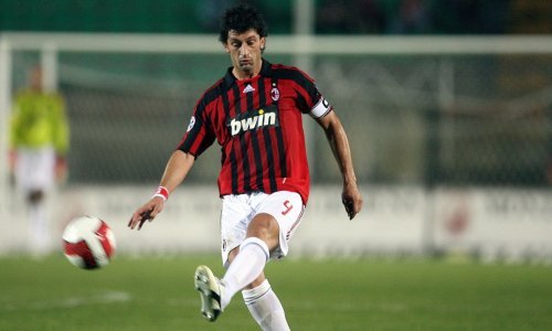 Igrao si za Milan? Uspjeh u politici zajamčen ti je!