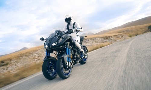 Što kažete na Yamahin sportski motocikl s tri kotača?