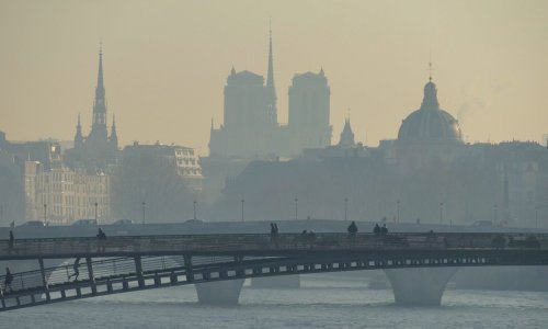 Francuska zabrinuta zbog nasilja u Iranu