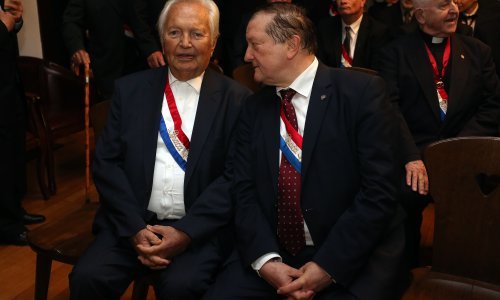 Pogledajte tko su članovi Družbe braća hrvatskog zmaja