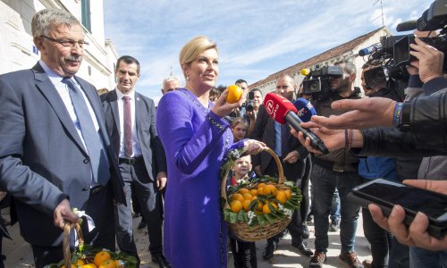 Predsjednica će Putinu poslati kutiju mandarina