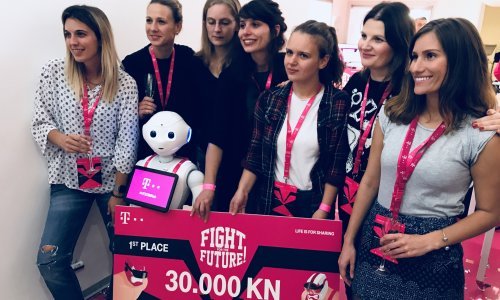 Kako uspjeti na hackathonu? Pogledajte što predlažu autorice interaktivne bajke koja nas je lani oduševila