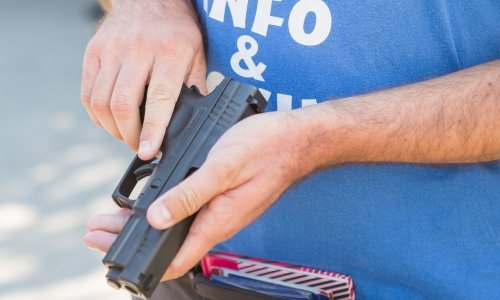 Strava u Puli! Pokušao angažirati muškarca da ubije supružnike i njihovo dijete, pripremio je i pištolj