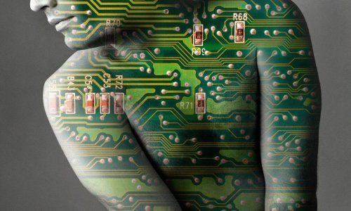 Ljude se već mikročipira, evo i zašto