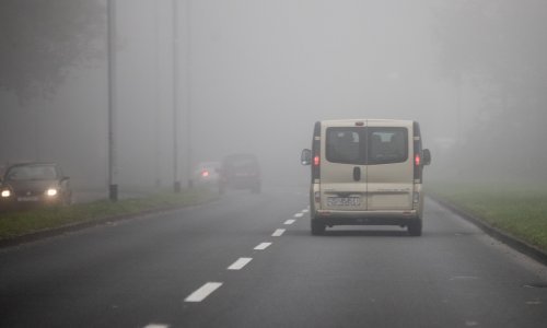 Magla zadaje probleme u prometu, u prekidu katamaranska linija Mali Lošinj-Rijeka