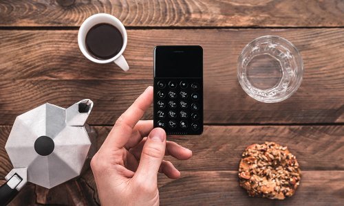 Pogledajte kako izgleda najmanji poslovni Android ikad