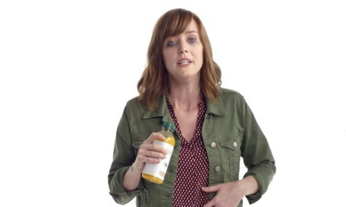 Kako bi izgledala iskrena reklama za 'detoks' sokove?