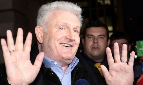 Todorić pušten uz 100 tisuća funti jamčevine, oduzeta mu i putovnica