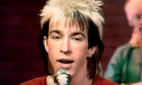 Sjećate li se zvijezde osamdesetih Limahla? Evo kako danas izgleda