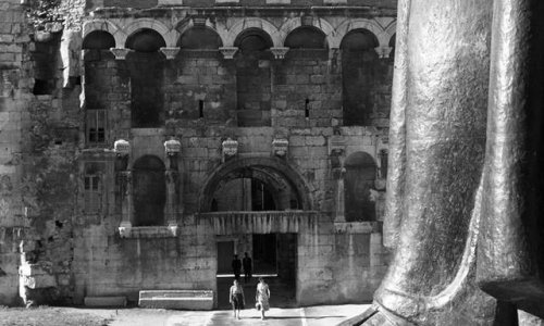 Izložba fotografija baštine Toše Dabca u zagrebačkom MSU