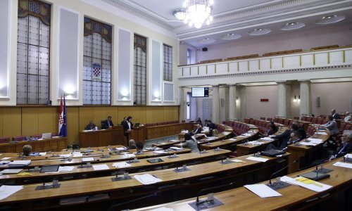 Sabor: U tri mjeseca za neopravdane izostanke naplaćeno više od 15.000 kuna kazni
