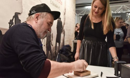 Balašević raspametio Zagrepčane na Interliberu: 'Sretan sam, što će meni Nobel ili bilo što'