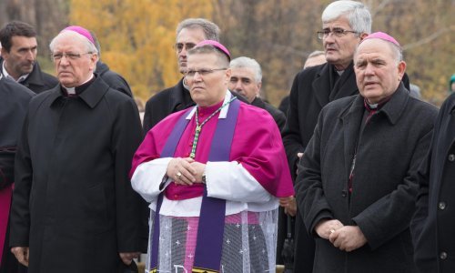 Biskup Košić: Odlazak iz domovine mogao bi se nazvati i dezerterstvom
