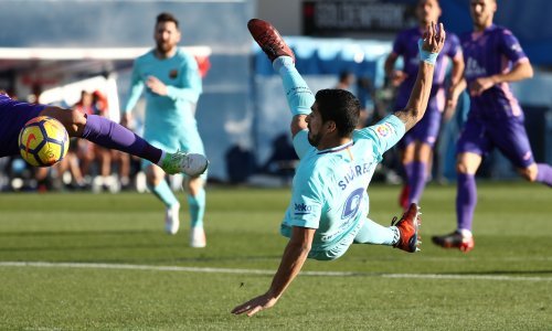 Suarez napokon proradio, ali sve je zasjenio glupi potez domaćeg igrača