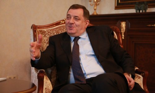 Dodik ponovo niječe genocid u Srebrenici, predlaže 'novo verificiranje' tog zločina