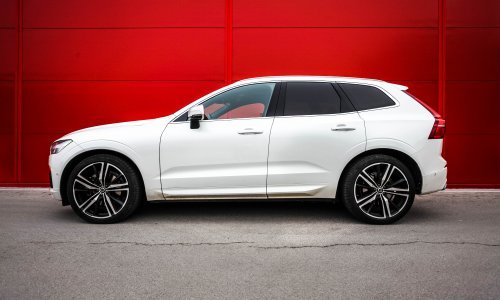 Volvo XC60 D5 2.0L R-Design - teško mu je naći manu